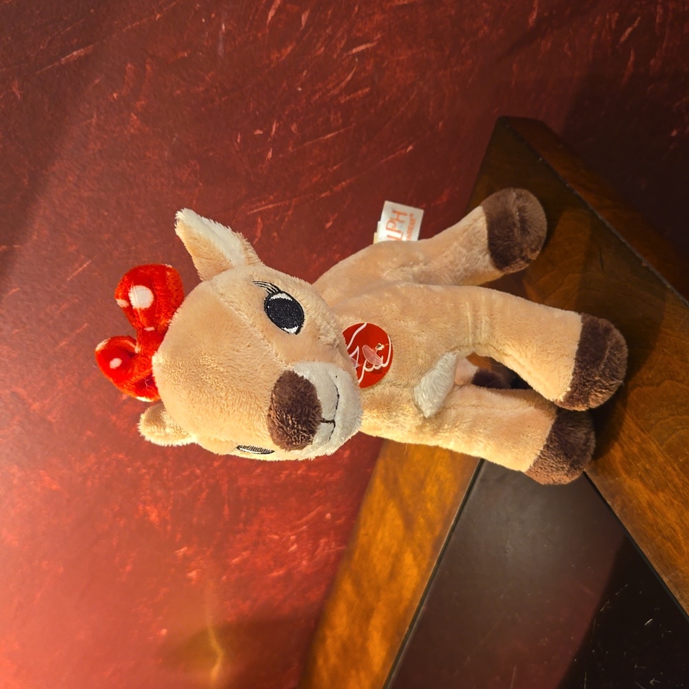 2017 - Dan-Dee "Rudolf The Red-Nosed Reindeer " Clarice Deer - See Video